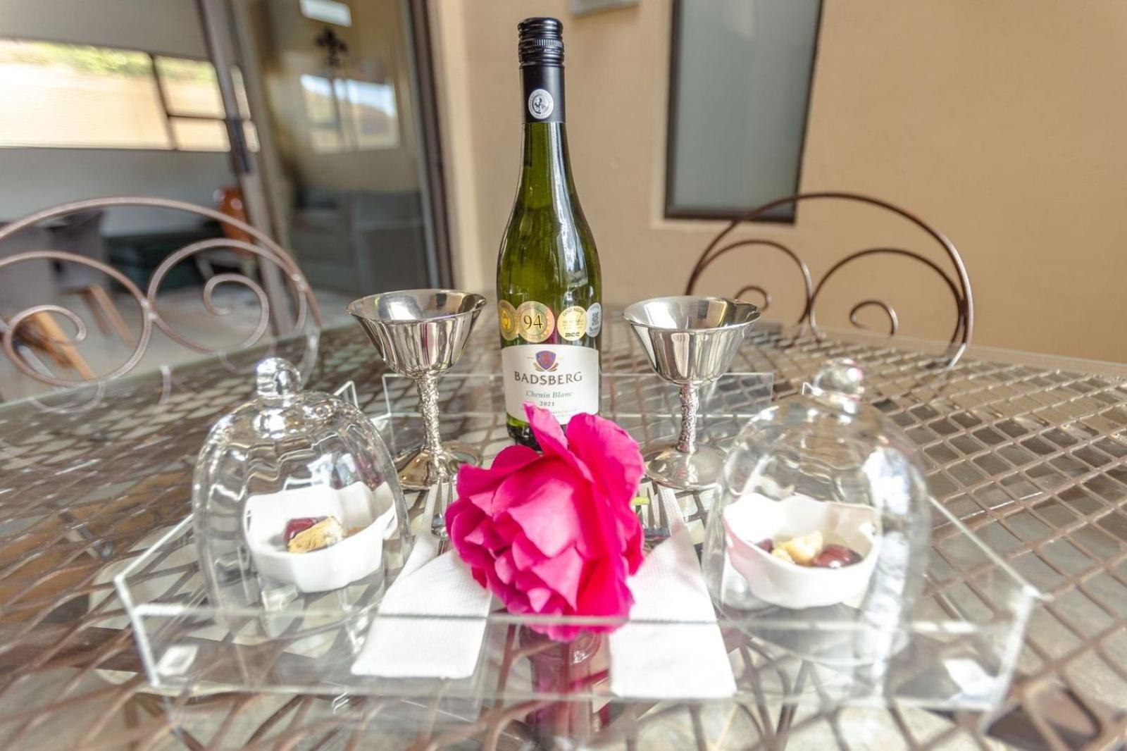 Fleur De Lis Guesthouse Krugersdorp Bagian luar foto