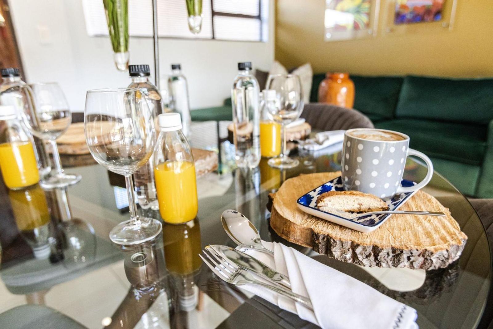 Fleur De Lis Guesthouse Krugersdorp Bagian luar foto